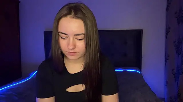 SelenaBrook webcam