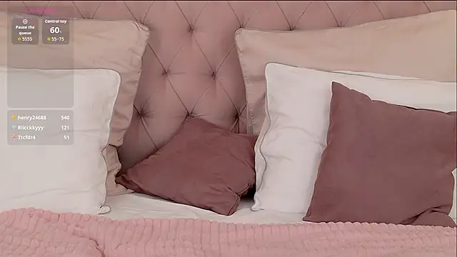 milaleoneli webcam