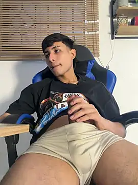 cody_fox10 webcam