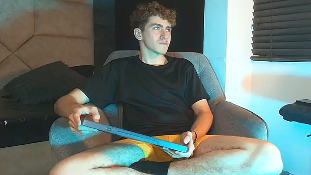 Tyler_Mcrey webcam