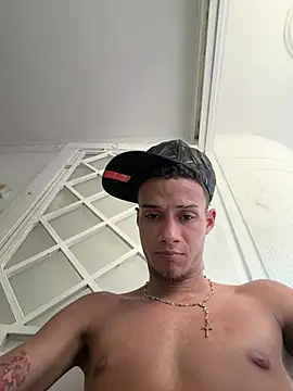 friends_lust_latin webcam