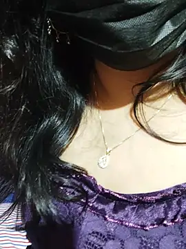 Cute_Jaanvii webcam