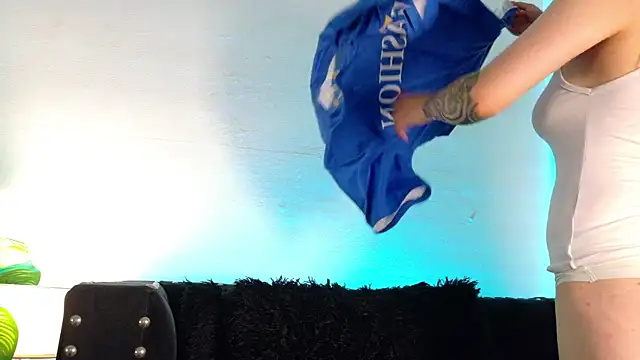 Viollette_Kat webcam