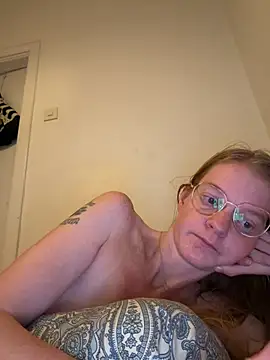 jannis1992 live cam on StripChat