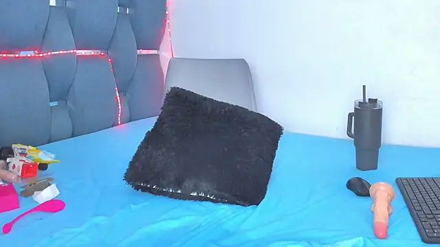 madelinesquirt webcam