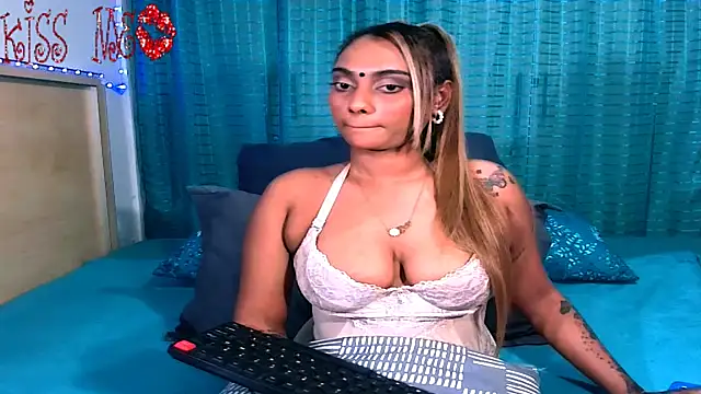 sexyindianchic webcam