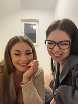 free voyeur web cam IsabellaEtthan