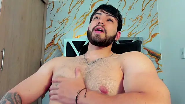 ElianKeiser live cam on StripChat