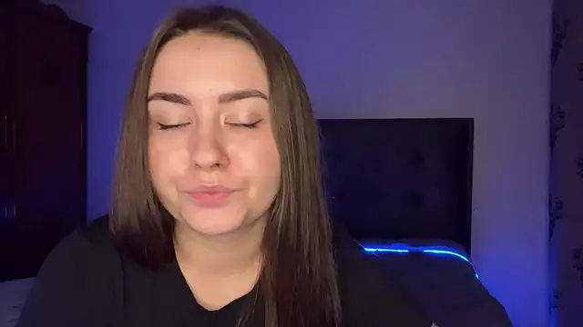 SelenaBrook webcam