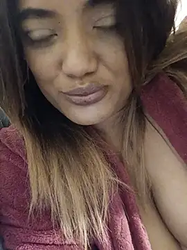 Indianpleasure300 webcam