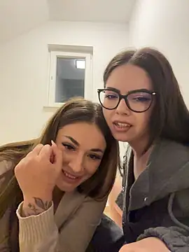 IsabellaEtthan live cam
