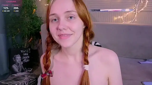 PollyVinice live cam on StripChat