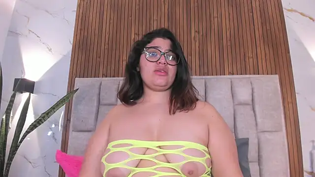 Carlotta_de_velour webcam