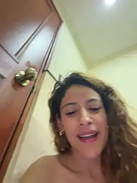 alana15 webcam