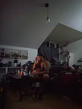 eltoulou webcam