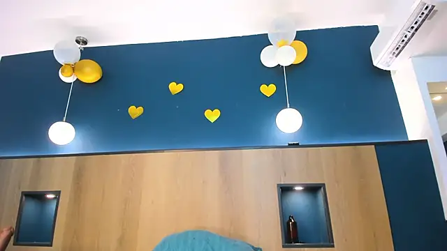 MiiaHot webcam