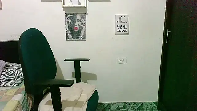 zaray_bella webcam