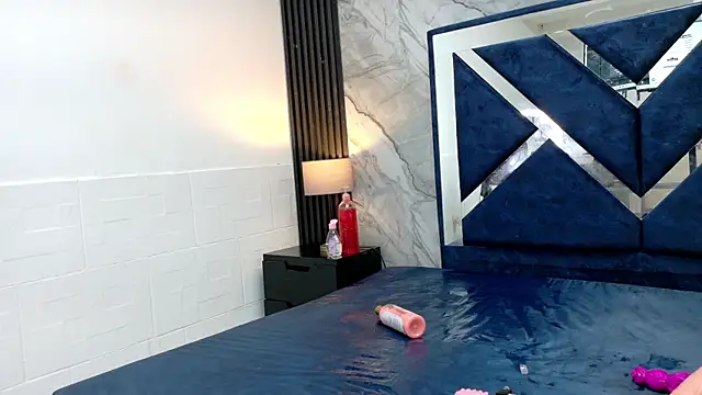 KarinaSimonz webcam