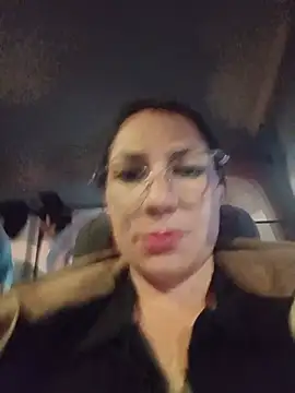Mia_Love-3 webcam