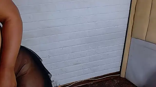 Thickbootykim webcam
