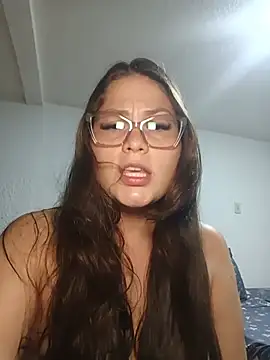 Vale_Saenzz webcam