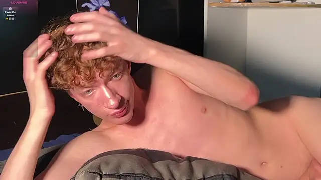 vogueslay webcam