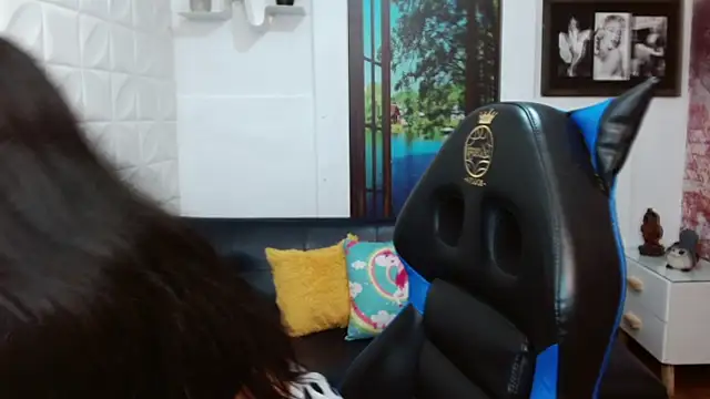 gigi_gilt_ webcam