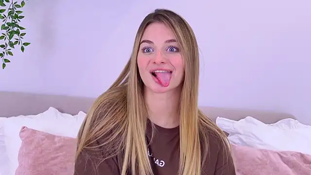 SweetyLicky webcam