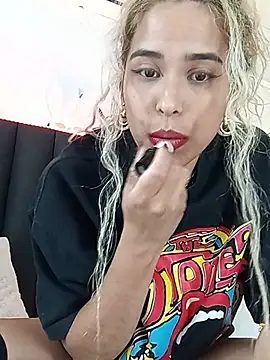 Giogiina_ webcam