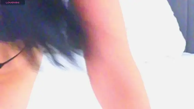 LauraDelightX webcam