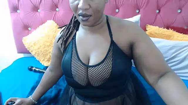 PEACHESX25x webcam