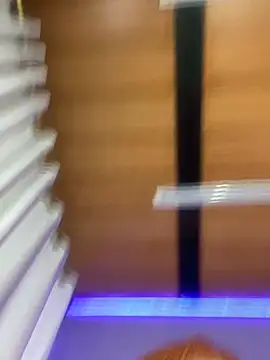 emma_cut3_ webcam