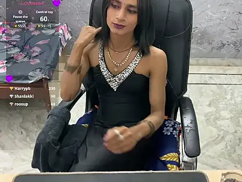 LuvLayla live sex cam