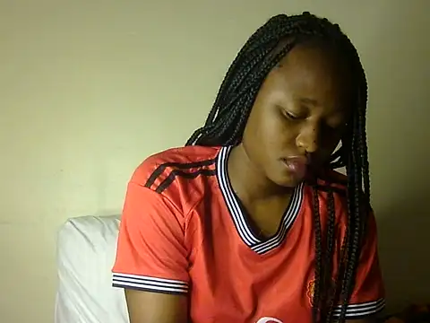 Petite_Ebony10 live cam on StripChat