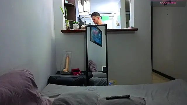 Matiashorney webcam