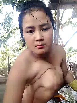 BigAss-69 webcam