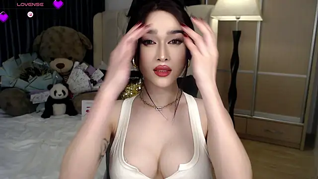 KeenMazikeen69 webcam