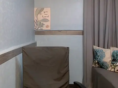 xMeganFucks69 webcam