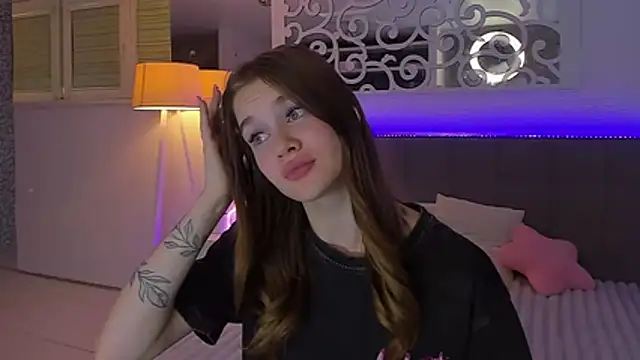 LuisaClover webcam