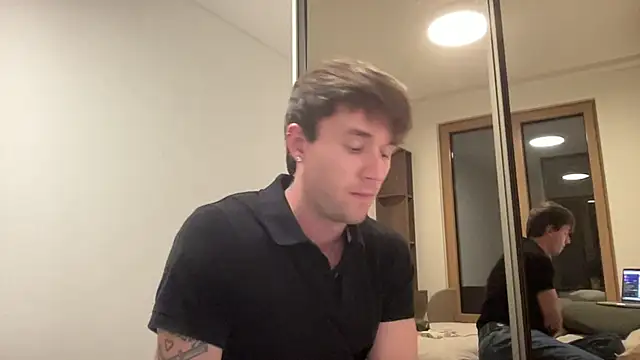 cute_mark webcam