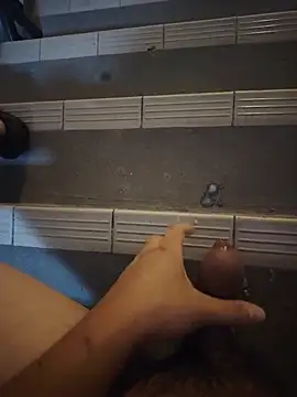 wvpppp (M young) - Expose myself at public area under cctv