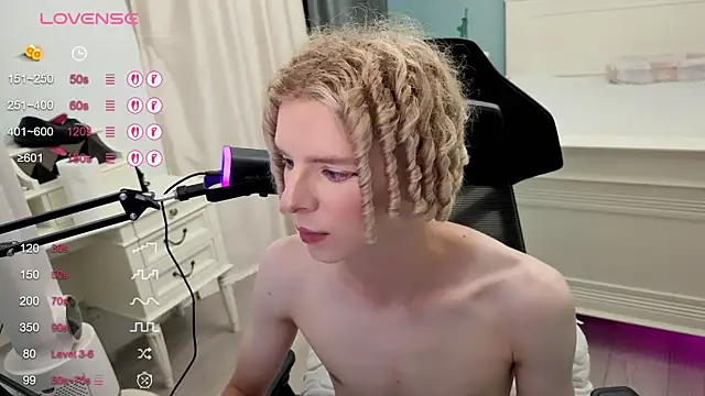 Kudi_Minnt webcam
