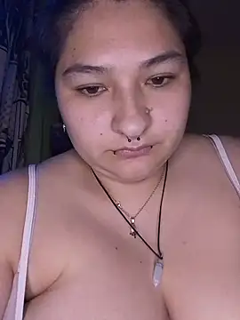 LauraHorny69 webcam