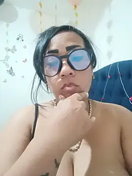 OliviaWilliamm webcam