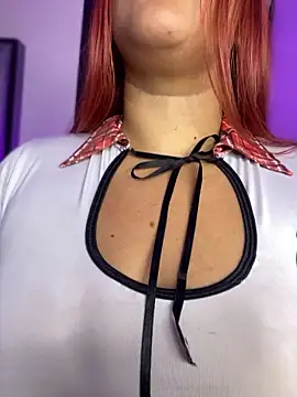 Miaa_Foxx03 webcam