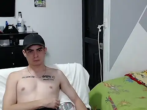 Zac_Efront webcam