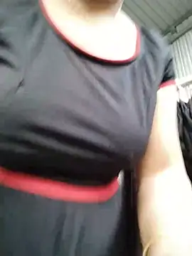 Lina_990 webcam