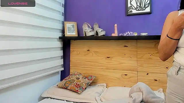 sarahy_evans webcam