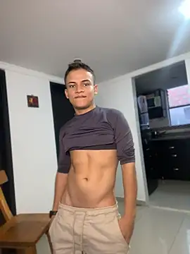 _Leo_Boy webcam