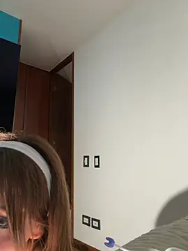 hanna_uwwu webcam